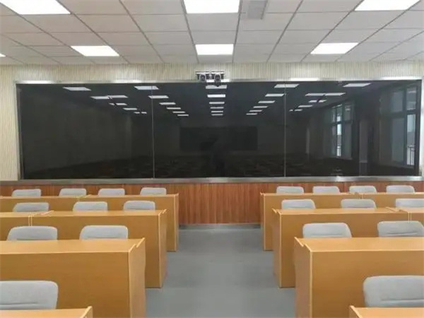 校园照明